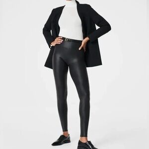 SPANX Black Petite “like leather” Leggings